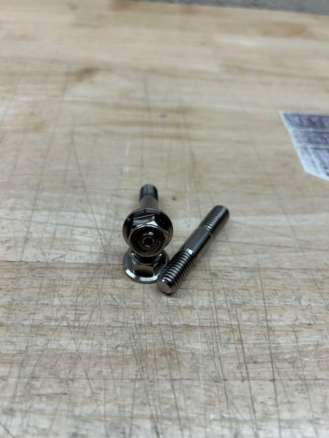 KLX110 Titanium Exhaust Stud / Nut Kit
